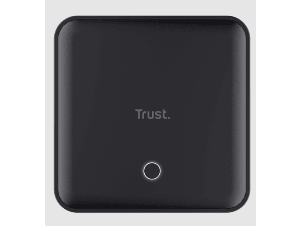 Trust Maxo 100W 4-port USB desktop punjač, 3 USB-C porta, 1 USB-A port