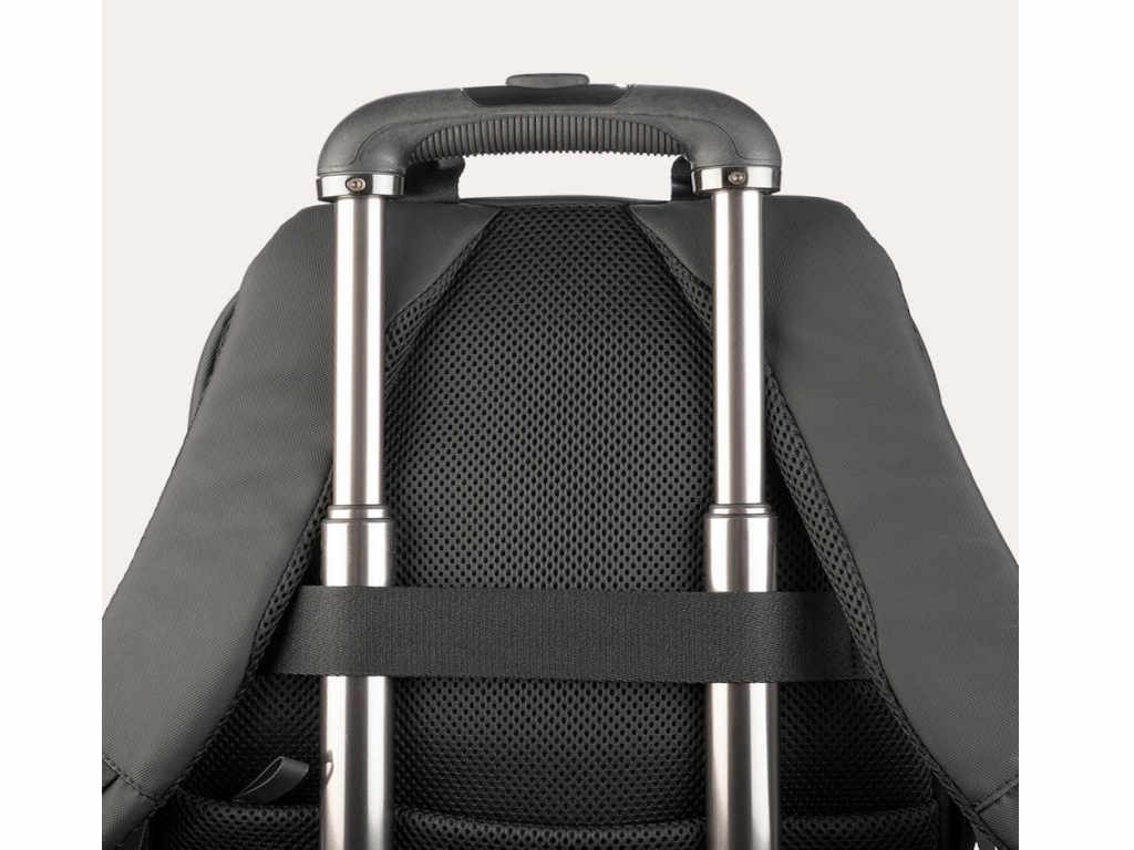 TUCANO ruksak LASER 15.6 crni MacBook Pro 16",20l