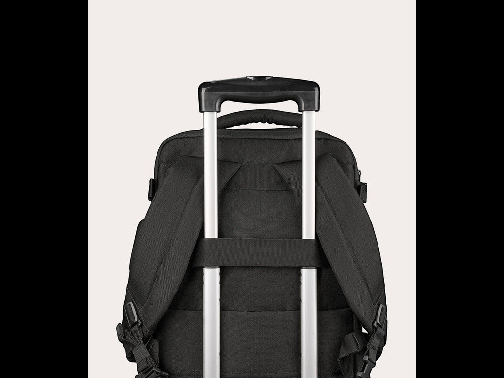 TUCANO ruksak TUGO M CABIN 15.6 crni,MacBook Pro 16",23l